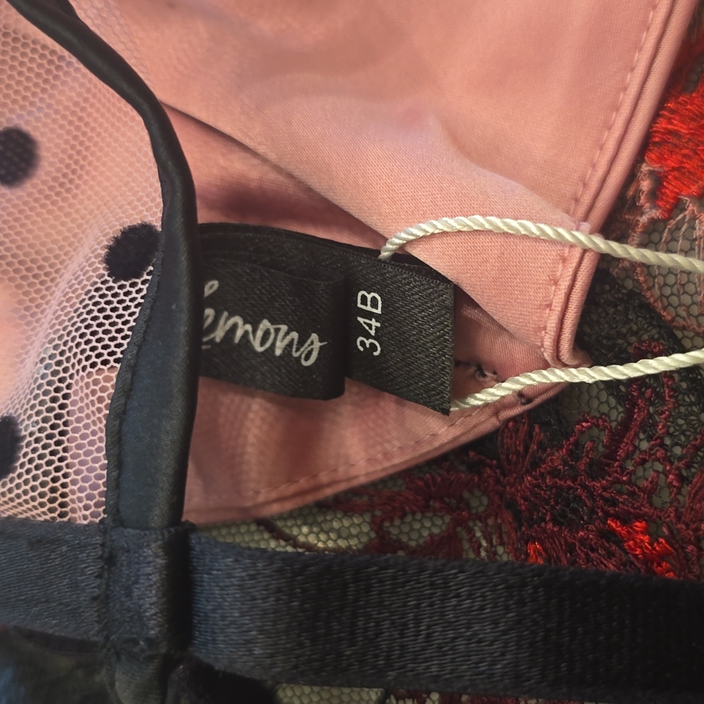 NWT For Love & Lemons Zinnia High Neck Embroidered Bra. 34B - Picture 9 of 11